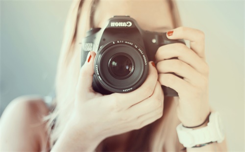 茫茫人海中，我们相遇
